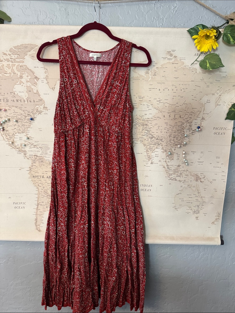 Max studio flirty long dress